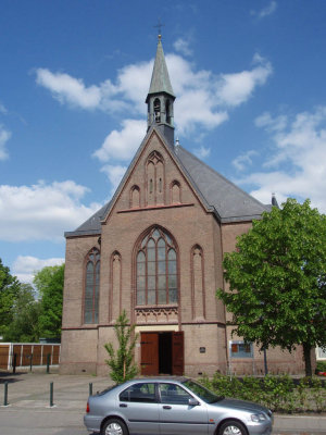 Glanerbrug, RK kerk, 2008.jpg