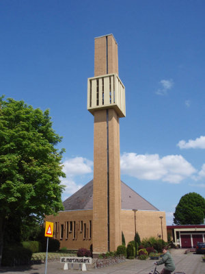 Losser, RK st Martinuskerk, 2008.jpg