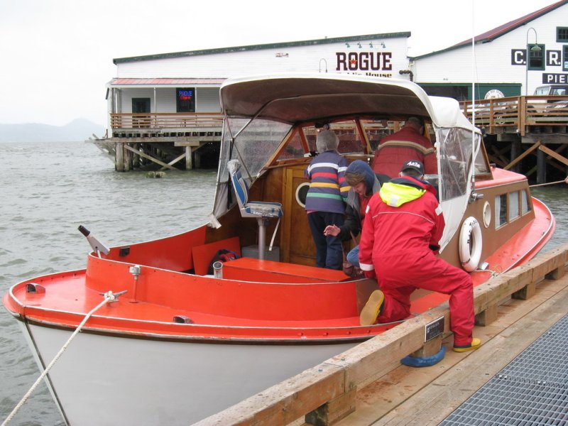 All aboard for the return.  Plenty of room for everybody.