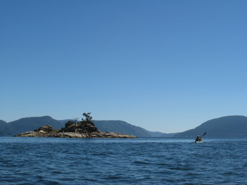 Small islet, east of Tent.