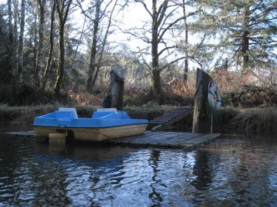 09WebPaddleBoatFloat.jpg