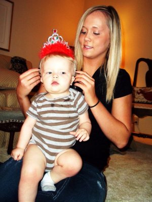 NOAH FIRST BDAY2010.jpg