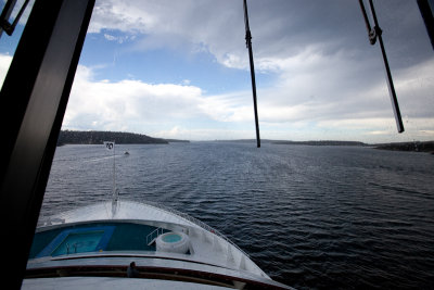 Into the outer harbor