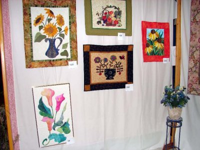 2006_quiltshow_DSC01983 (66717321).jpg