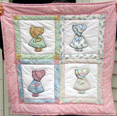 Sunbonnet Sue in Pink