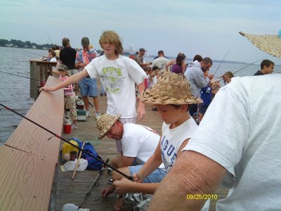Kids Fishing Derby Ft. Smallwood 2010 019.JPG