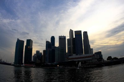 Singapore Skyline (without lens correction) 