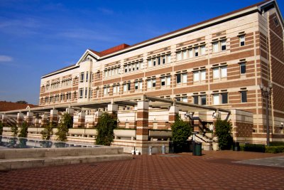 Leavey Library USC