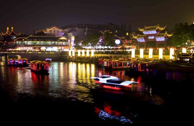 Nanjing Qinhuai River, once where scholars met ladies of the night