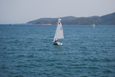 nhH