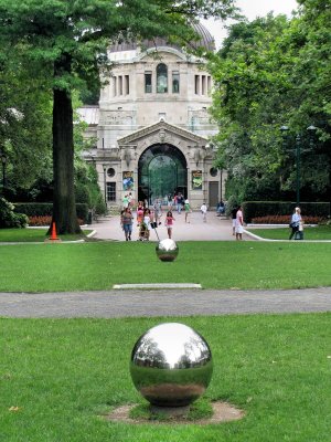 Astor Court