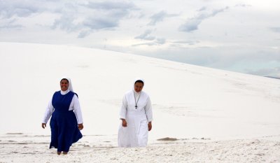 WHITE SANDS NATIONAL MONUMENT NEW MEXICO - VIEWS OF THE DUNES (6).JPG