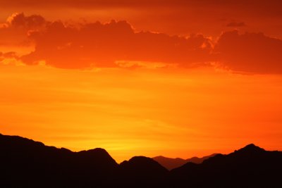 LAS CRUCES NEW MEXICO - SUNSET SEEN FROM ORGAN MOUNTAINS OF WEST MOUNTAINS (2).JPG