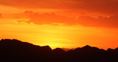 LAS CRUCES NEW MEXICO - SUNSET SEEN FROM ORGAN MOUNTAINS OF WEST MOUNTAINS (5).JPG