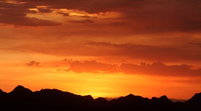 LAS CRUCES NEW MEXICO - SUNSET SEEN FROM ORGAN MOUNTAINS OF WEST MOUNTAINS (9).JPG