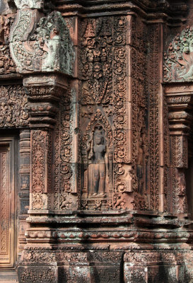 BANTEAY SREI TEMPLE CAMBODIA - JULY 2010 (19).JPG