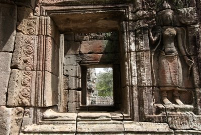BAYON - JULY 2010 (48).JPG