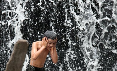 KULEN MOUNTAIN CAMBODIA - 1000 LINGHA RIVER (31).JPG