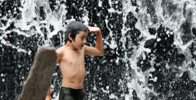 KULEN MOUNTAIN CAMBODIA - 1000 LINGHA RIVER (33).JPG