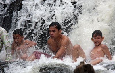 KULEN MOUNTAIN CAMBODIA - 1000 LINGHA RIVER (45).JPG