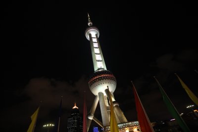 NIGHT OUT IN SHANGHAI - PEARL TOWER & BRAND MALL (20).JPG