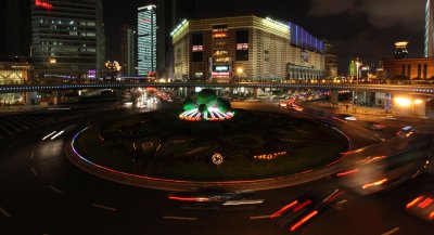 NIGHT OUT IN SHANGHAI - PEARL TOWER & BRAND MALL (26).JPG