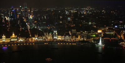 NIGHT OUT IN SHANGHAI - PEARL TOWER & BRAND MALL (96).JPG