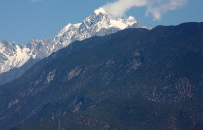 YUNNAN - JADE DRAGON SNOW MOUNTAIN AND SURROUNDING YUN LING MTN RANGES (3).JPG