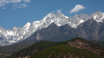 YUNNAN - JADE DRAGON SNOW MOUNTAIN AND SURROUNDING YUN LING MTN RANGES (25).JPG