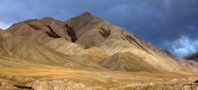 ER LA PASS AND AREA NEAR KU HAI LAKE QINGHAI CHINA (16).JPG