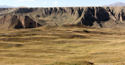 XINGHAI CANYON - NEAR SAI ZONG GOMPA QINGHAI CHINA (3).JPG