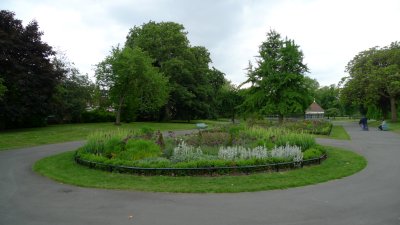 Roundabout flower bed.