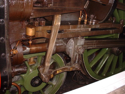 Flying Scotsman linkage and wheel.