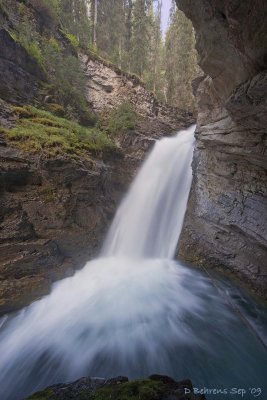 Lower Johnstone Canyon Falls_.jpg