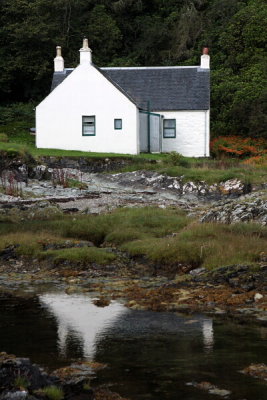 Shore cottage
