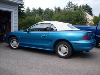 1994 Mustang left rear.JPG