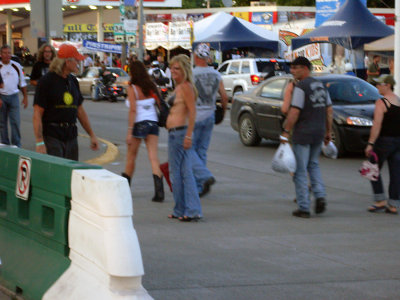 sturgis2010378.jpg