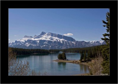 20090524_100_9167_Lake-Minnewanka.jpg