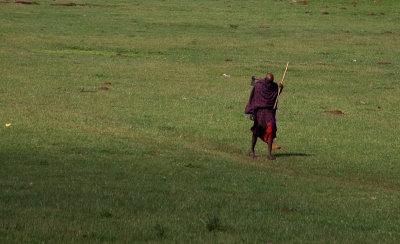 Maasai Walking_8972b.jpg