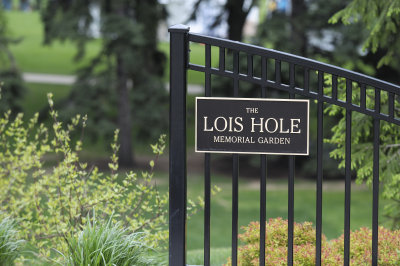 Lois Hole Memorial Gardens