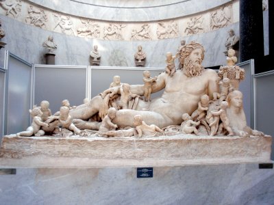 Vatican - Statue