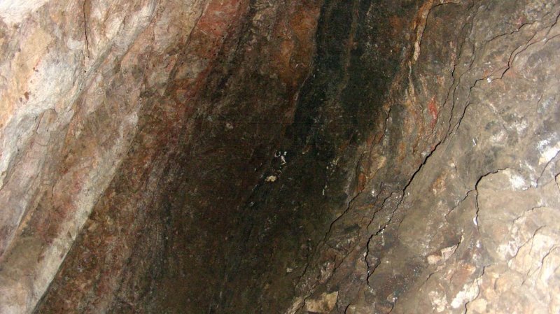 Depleted Silver Ore Vein