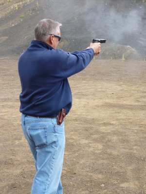 Shooting the 9mm