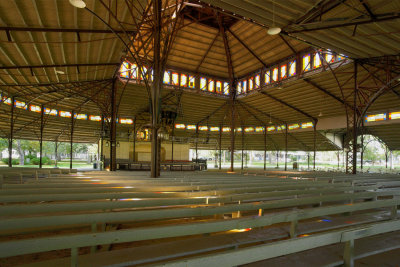 Tabernacle_M8K6186.jpg