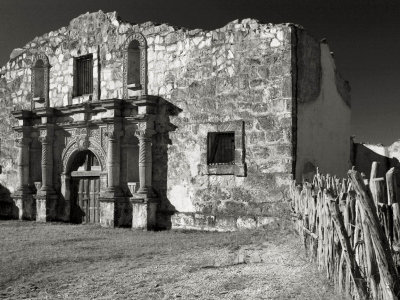 Alamo-village-4.jpg