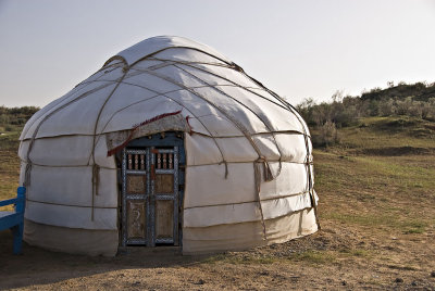 Yengui Gazgen - Yurt