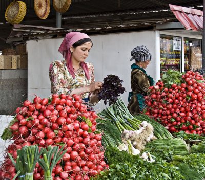 Tashkent - Tchorsou Bazaar - Vegetables market