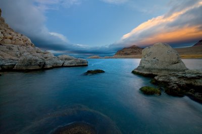 Pyramid Lake