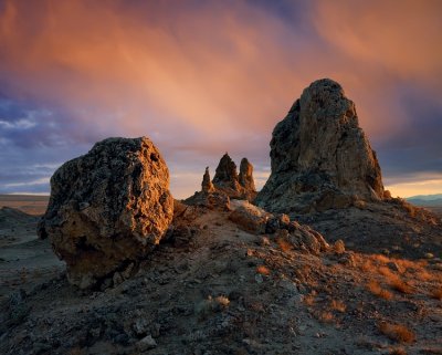 trona_pinnacles