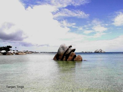 Belitung. rocks